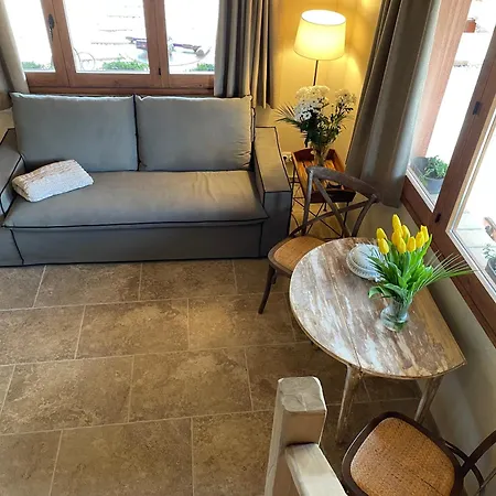 Apartment Touristic Ballonga Horses Solsona