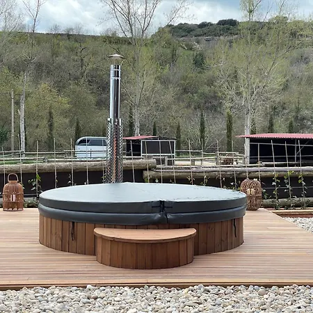 Touristic Ballonga Horses Apartment Solsona